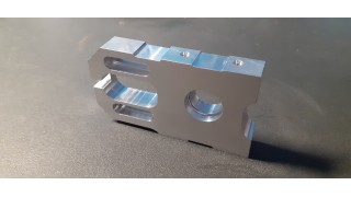 THUNDER TIGER EB4S3 BRUSHLESS CONVERSION MOTOR MOUNT